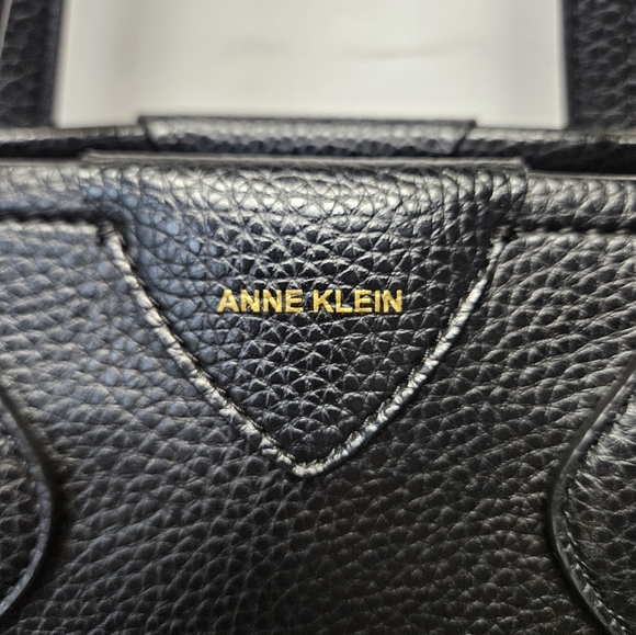 Anne Klein Vintage Black Vegan Tote Bag with Gold Accent - Picture 3 of 6